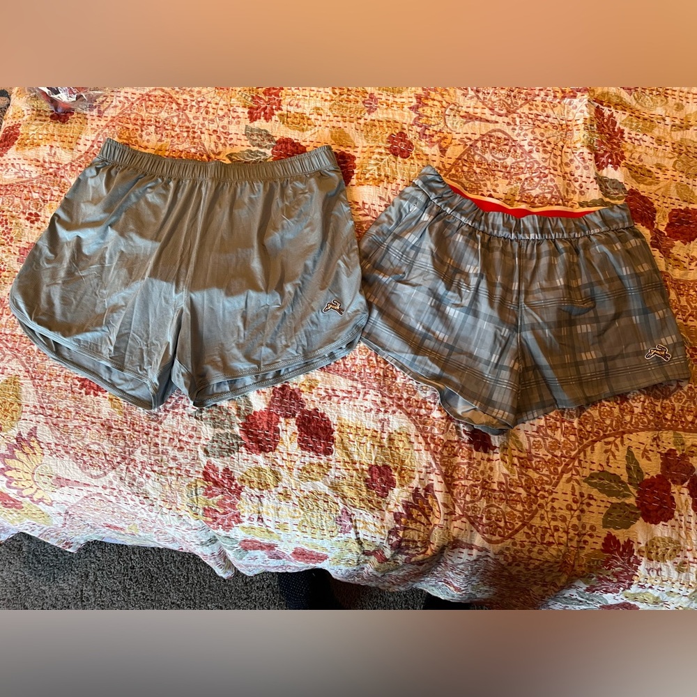 Women’s Tracksmith Shorts Lot of 2. Size large. EUC